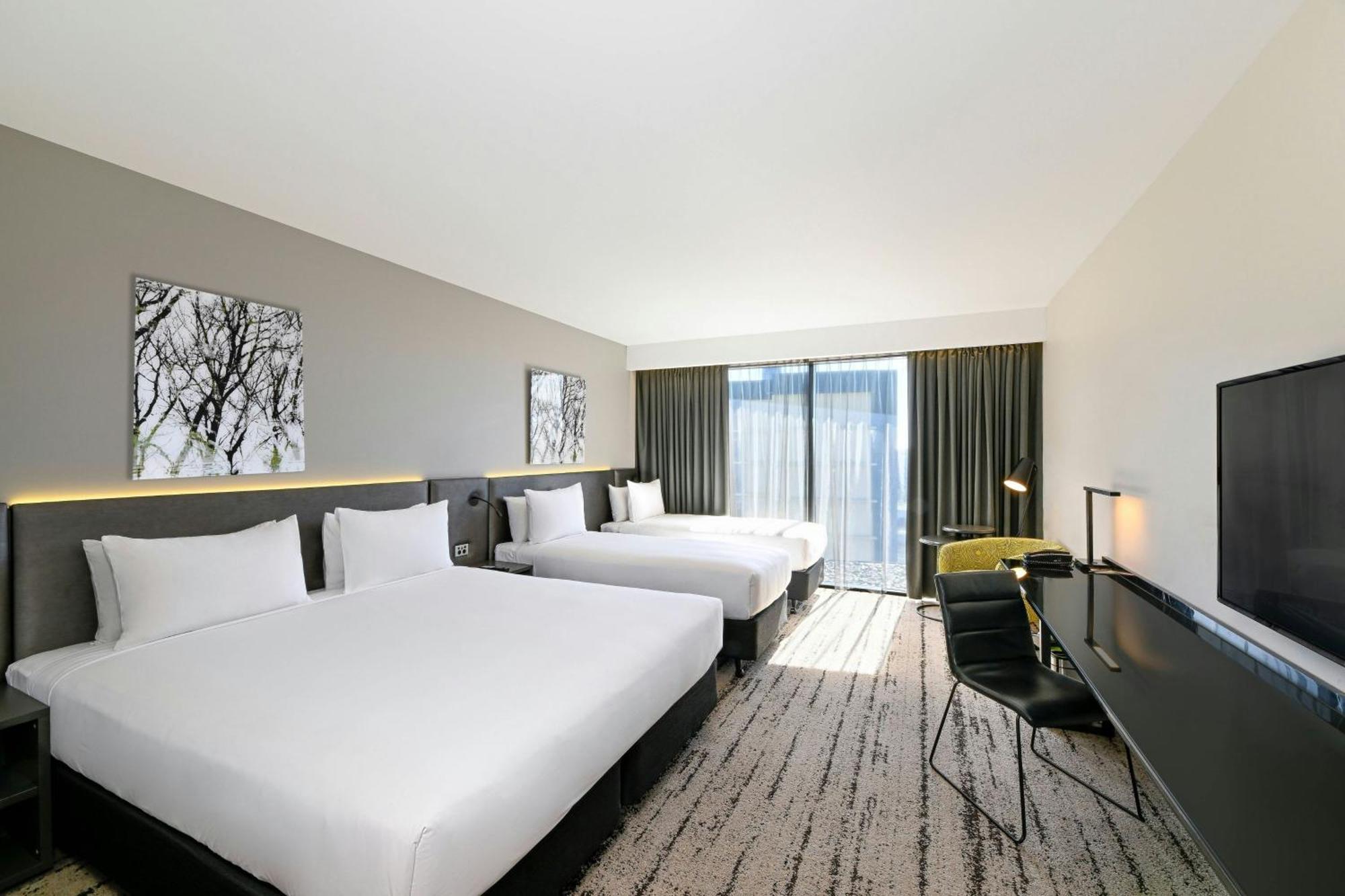 Courtyard By Marriott South Bank