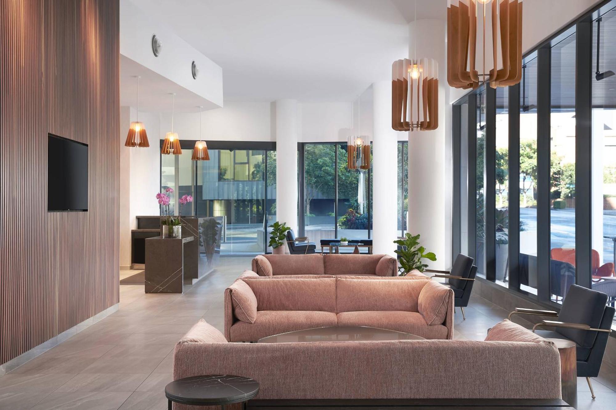 Courtyard By Marriott South Bank
